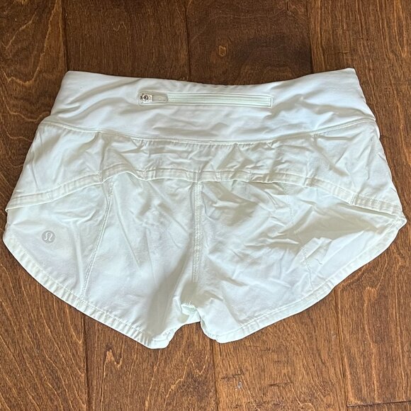 lululemon athletica Pants - Lululemon Soft Green XS size 0 Shorts with Built in Panty zip pocket